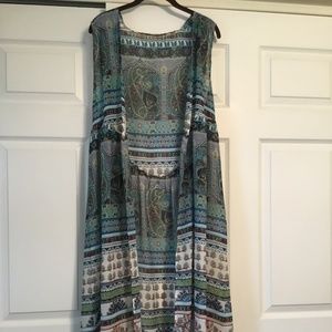 Dress/jeans/leggings overlay top